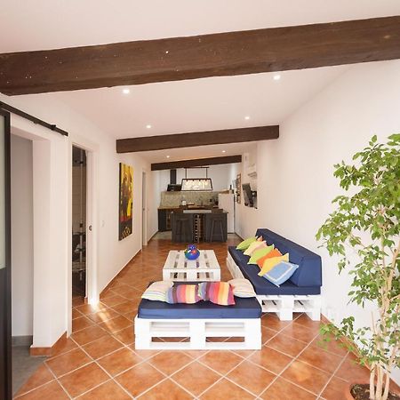 Detached Villa For 6 People In Lloret De Mar With Comunal Outdoor Swimming Pool Puigventos Kültér fotó
