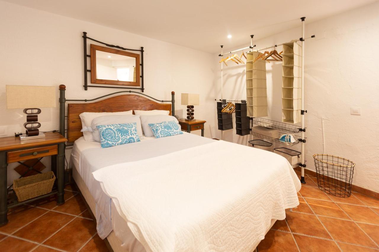 Detached Villa For 6 People In Lloret De Mar With Comunal Outdoor Swimming Pool Puigventos Kültér fotó